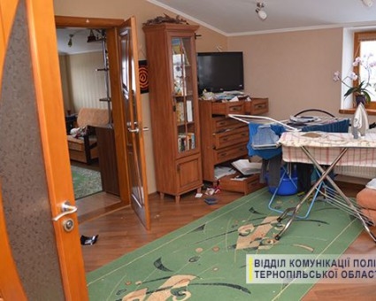 У Тернополі пильна сусідка допомогла затримати квартирного крадія
