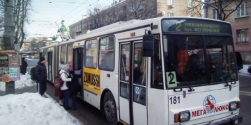 Тернопіль очікує на прибуття «ювілейного», 30-го по рахунку тролейбуса «Škoda 15Tr