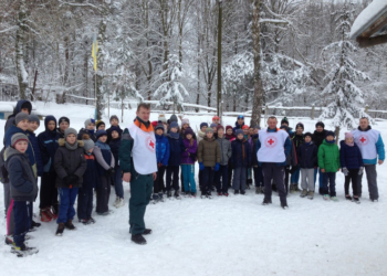 Юні лижники з Тернопільщини змагалися, щоб підтримати українських спортсменів на Олімпійських Іграх у Пхьончхані (фото)