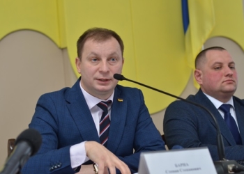 Під час зустрічі з громадою Кременеччини голова ОДА окреслив пріоритетні напрями роботи у 2018 році (фото)