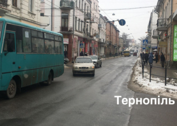 Хто краще прибирав сніг: «свободівський» Тернопіль чи «самопомічний Львів»?