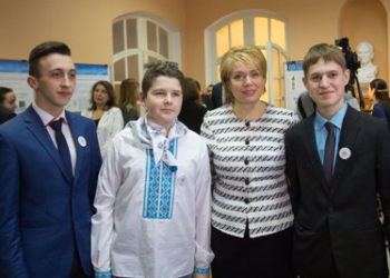 Юний школяр з Борщівщини демонстрував свій проект Петру Порошенку