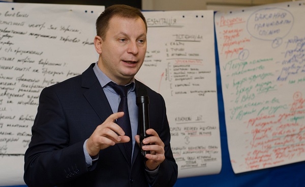 Спілкування у форматі «World Cafe» у Тернополі об’єднало владу, бізнес та експертів (фото)