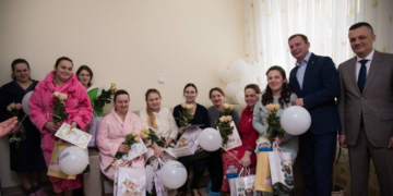 Сьогодні свідоцтва про народження отримали 18 малюків (фото)