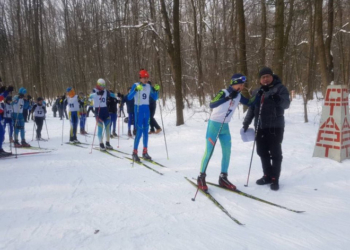 В Острові на Тернопільщині відбулися Всеукраїнські змагання з лижних гонок (фото)