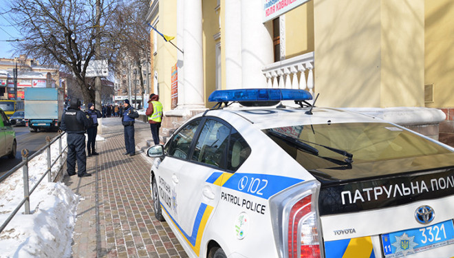 У Тернополі замінували будівлю?
