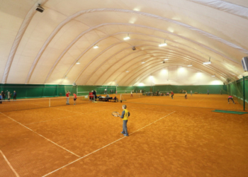 У Тернополі відкрили сучасний комплекс тенісних кортів (фото)