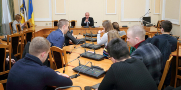 У Тернополі навчають, як бути помічниками депутатів