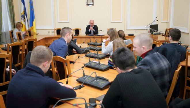 У Тернополі навчають, як бути помічниками депутатів