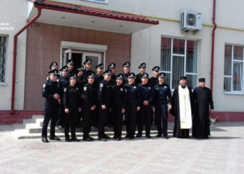 У Тернополі 15 нових поліцейських
