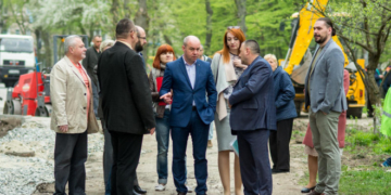 Під час ранкового об’їзду очільник міста побував на вулиці Орлика