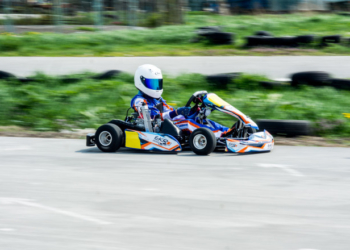 У Тернополі презентували нові гоночні машини для картингу