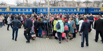 На Тернопільщину прибули діти з Донеччини, щоб відсвяткувати великодні свята та ознайомитися з мiсцевими традицiями (фото)