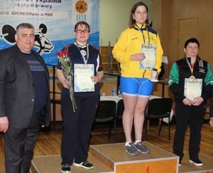 У представників Тернопільського «Інваспорту» – одне «срібло» і чотири «бронзи» у пауерліфтингу