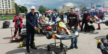 Всеукраїнські відкриті змагання учнівської молоді з картингу провели в Тернополі 