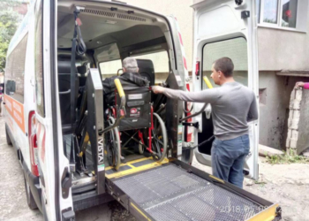 У Тернополі працює “Соціальне таксі”