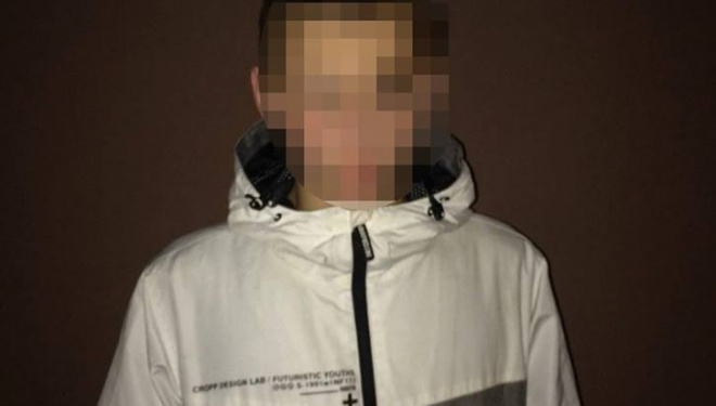 Тільки представте: 16-річний хлопець “балується” наркотиками!