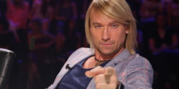 У мережу потрапило відео, як тернопільський декан приміряв образ Олега Винника (відео)