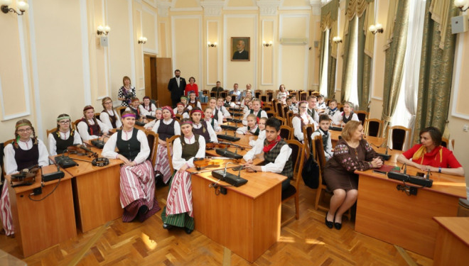 Тернопільська школа отримала нового партнера