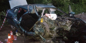 Купа металобрухту: на Тернопільщині трапилася жахлива аварія