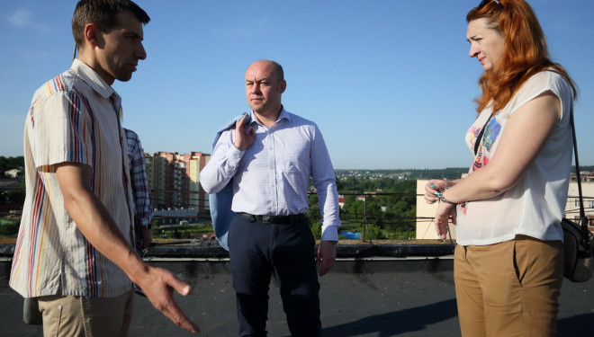 На Оболоня, 11 відремонтували покрівлю (фото)