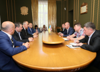 До Тернополя приїхав мер грузинського міста Батумі