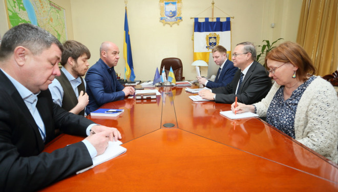 Що робив посол Фінляндії у Тернополі (фотофакт)?