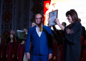 Тернопільському обласному державному музичному училищу — 60 років