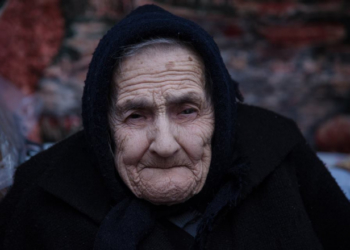 95-річній Марії Демків з Тернопільщини вручили важливу державну нагороду (фото)