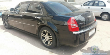 Неподалік столиці затримали чоловіка, який був “вовком у ягнячій шкурі”