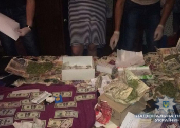 40 повій різного віку працювали у борделі у столиці