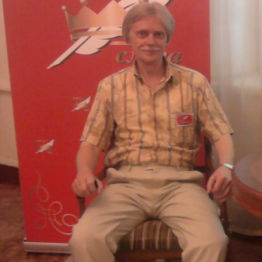 Двічі лауреат Міжнародного літконкурсу «Коронація слова» тернопільський поет-пісняр Сергій Сірий отримав третю «корону». Посмертно