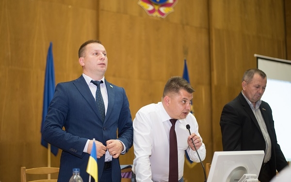 Звернення Президента щодо надання Томосу про автокефалію Православної Церкви в Україні підтримали депутати Тернопільської облради