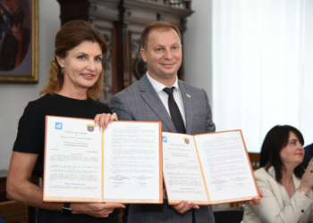 Марина Порошенко й Степан Барна підписали Меморандум по впровадженню інклюзивної освіти в Тернопільській області