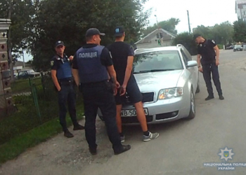 На Тернопільщині поліцейські перехоплювали автокрадія