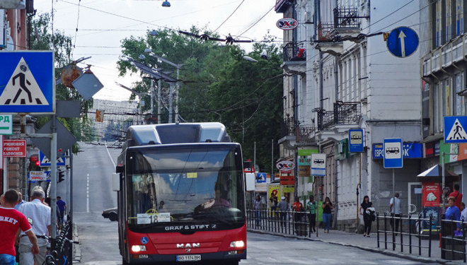 Тернополем почав курсувати такий автобус, який їздить у країнах Європи
