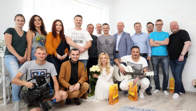 Відомий співак з Тернополя знімає кліп