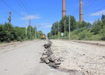Розпочався капітальний ремонт дороги на вулиці Промисловій