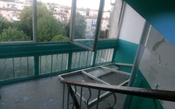 Тернопільські рятувальники показали наслідки вибуху в квартирі на вулиці Пушкіна (Фото)