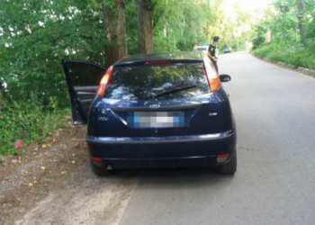 У Тернополі невідомий влаштував стрілянину з автомобіля (фото)