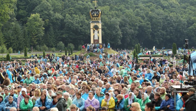 У Зарваницю цього року прибуло близько 100 тисяч прочан (фото)