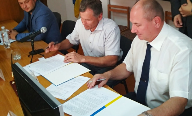 Тернопільською ОДА та ПриватБанком підписано меморандум співпраці, що значно розширить можливості аграріїв Тернопільщини (фото)