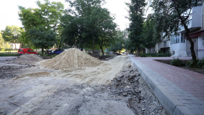 У Тернополі триває ремонт на вулиці Протасевича (фото)