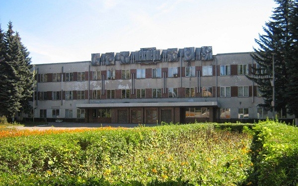 Тернополяни хочуть віддати Ілону Маску будівлю заводу «Текстерно»