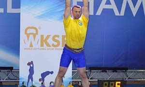 Тернопільські гирьовики завоювали в Ужгороді чотири золоті та дві срібні нагороди