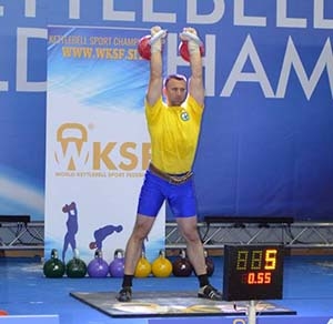 Тернопільські гирьовики завоювали в Ужгороді чотири золоті та дві срібні нагороди