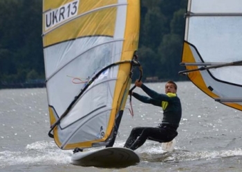 На Тернопільському ставі провели чемпіонат міста з віндсерфінгу (Фото)