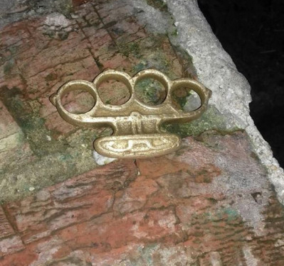 Тернопільські поліцейські перевірили підозрілих молодиків і ось що вони знайшли…