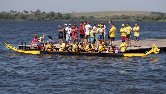 Тернопіль розвиватиме новий вид спорту -плавання на човнах-драконах