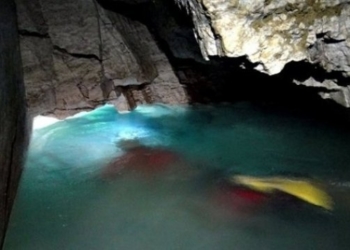 На Тернопільщині знайшли найбільше підземне озеро